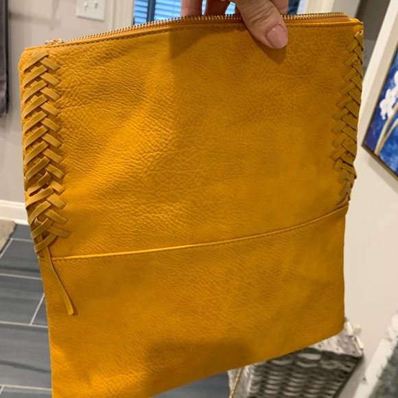 Purse - Picture 2 of 4